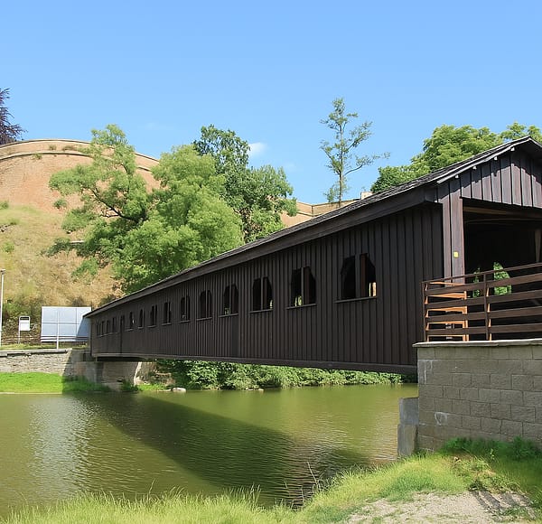 Die Eger per Kanu – Abenteuer auf dem Fluss von Loket bis Cheb